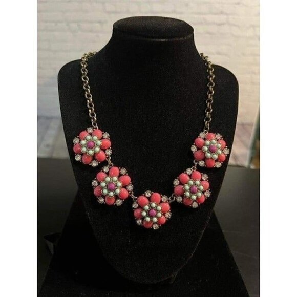 Blossom Statement Necklace - Picture 1 of 7